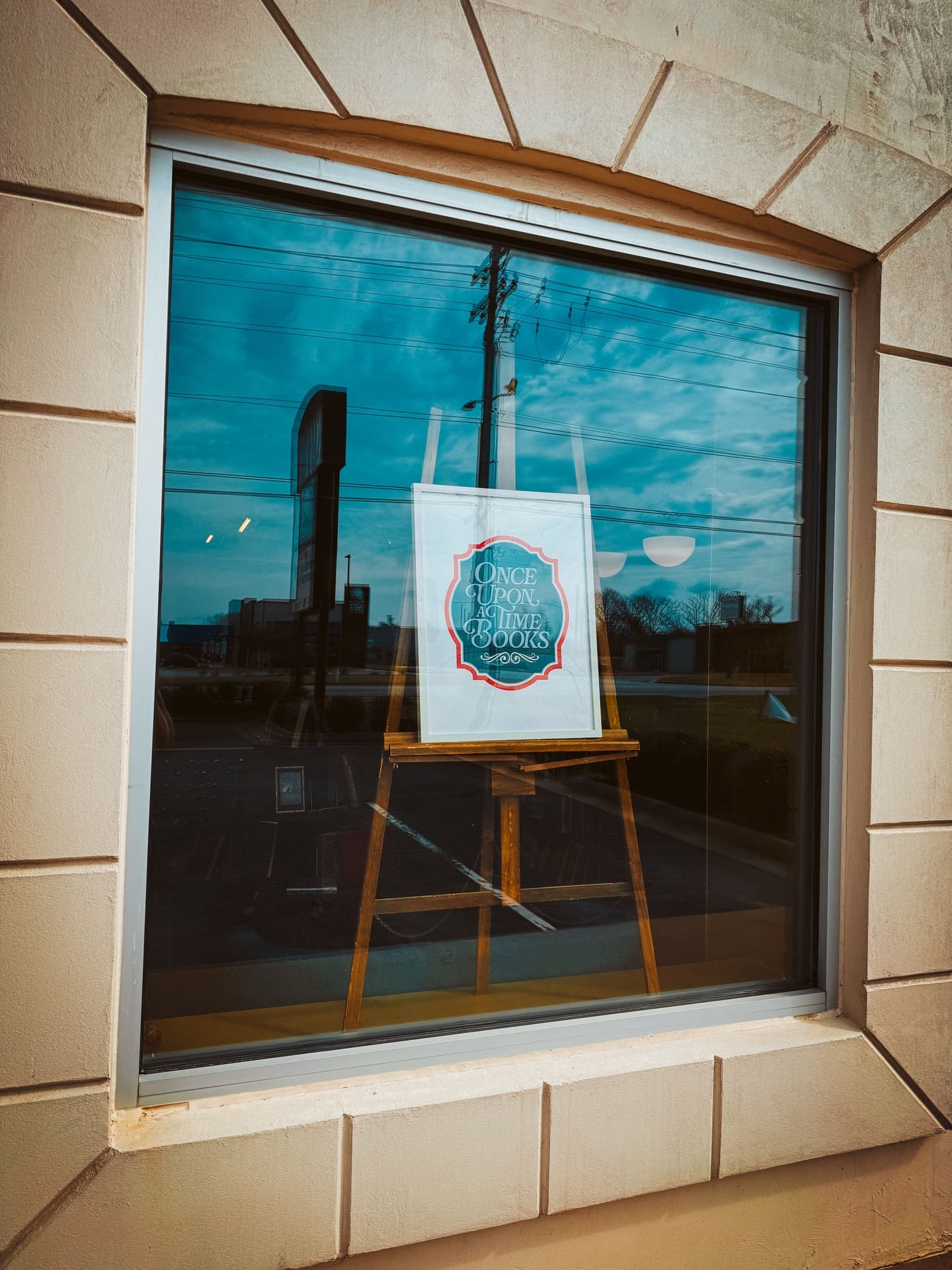 ✨ Grand Opening Celebration! ✨

Join us at Once Upon a Time Books Tontitown for a full day of fun as we celebrate our grand opening!

📅 Saturday, April 4
⏰ 9 AM – 6 PM

Come browse, explore, and enjoy:
☕ Free drip coffee & snacks
🎉 All-day prize drawing
🎁 Everyone wins something!

Prizes include:
• Free tote bags
• 20% off discounts
• $10 / $20 / $50 / $100 coupons

Bring a friend, find your next great read, and celebrate with us—we can’t wait to see you there! 
1094 E Henri de Tonti Blvd, next to Gusano’s Pizza